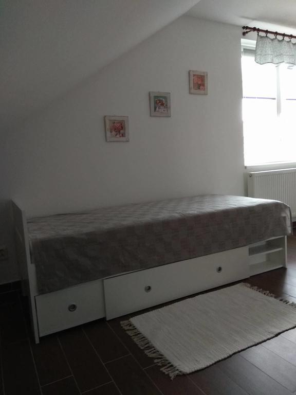 Apartmany Pod Lesem Bohutin  Exterior photo